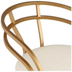 Tabouret de bar Tanner en métal doré 55 Downing Street, 76 cm de haut, coussin en tissu blanc moderne rembourré avec dossier bas et repose-pieds, pour comptoir de cuisine