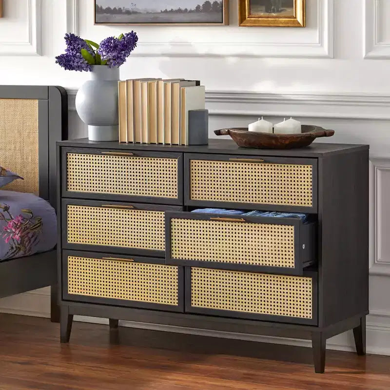 Commode à 6 tiroirs Andros avec façades de tiroirs en faux rotin - Buylateral