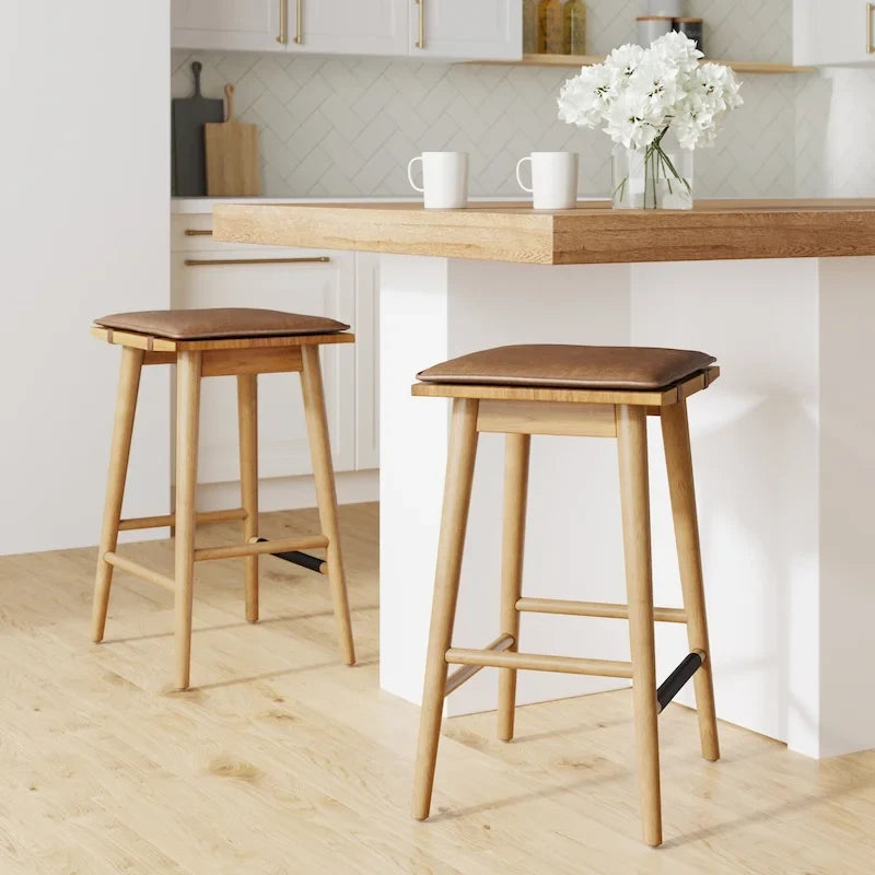 Tabouret de bar Barker en boucle, sans dossier, hauteur comptoir avec coussin