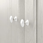 Meuble de rangement haut 79,8 cm (L) x 41,4 cm (l) x 155,2 cm (H), finition chêne expresso, étagères réglables
