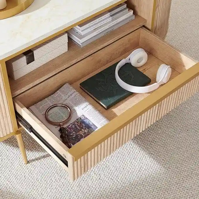 Table basse moderne de luxe à panneaux cannelés, table d'appoint avec plateau en faux marbre