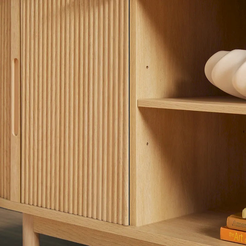Meuble TV cannelé de 60" avec bords arrondis, style moderne, meuble de rangement multimédia