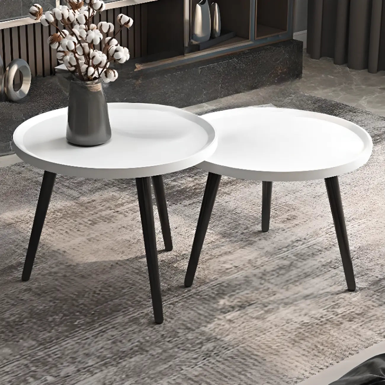 Table d'appoint ronde en bois blanc pour le salon